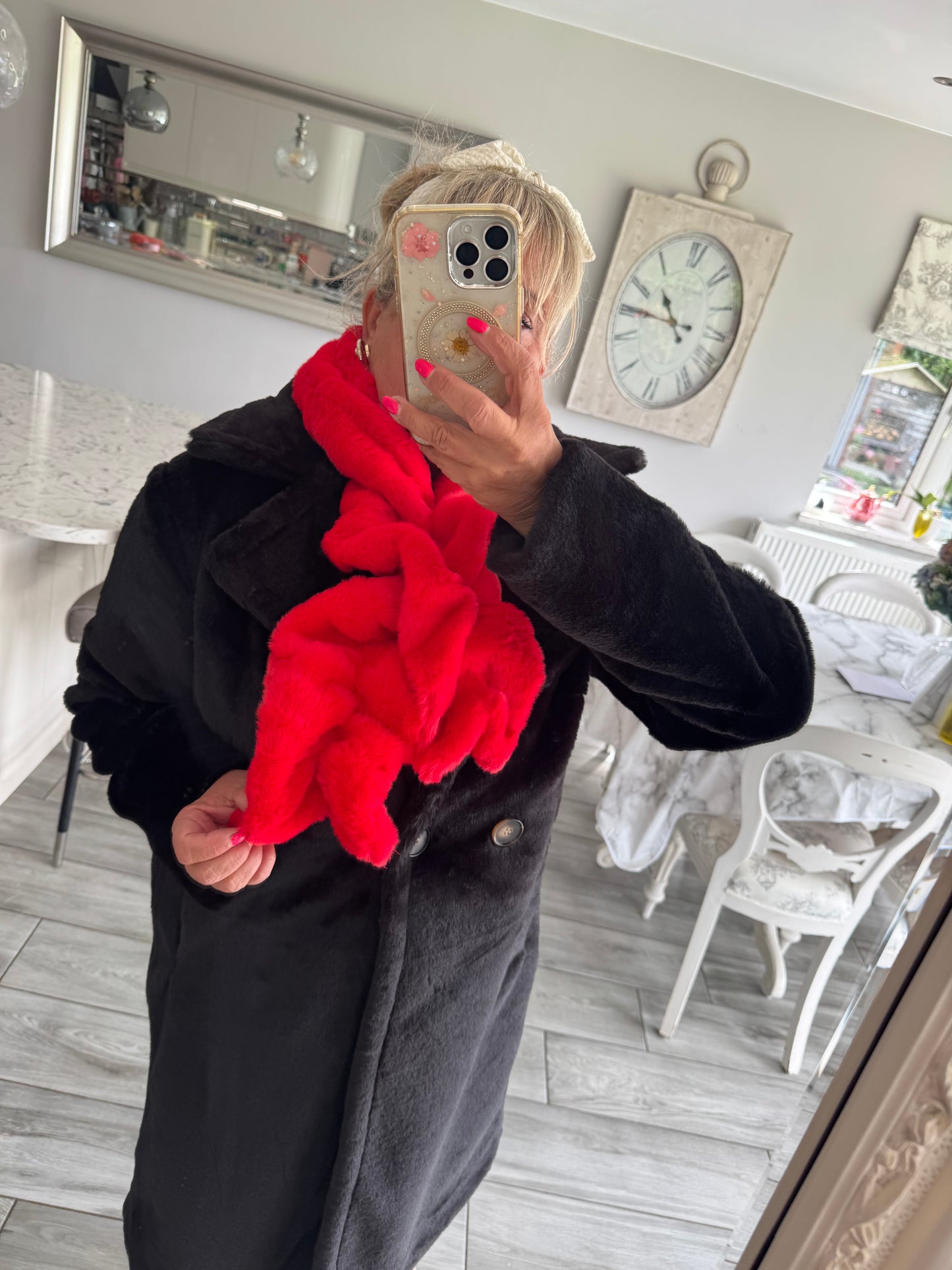 Bellalina Luxury Scrunch super soft faux fur scarf by Alex Max