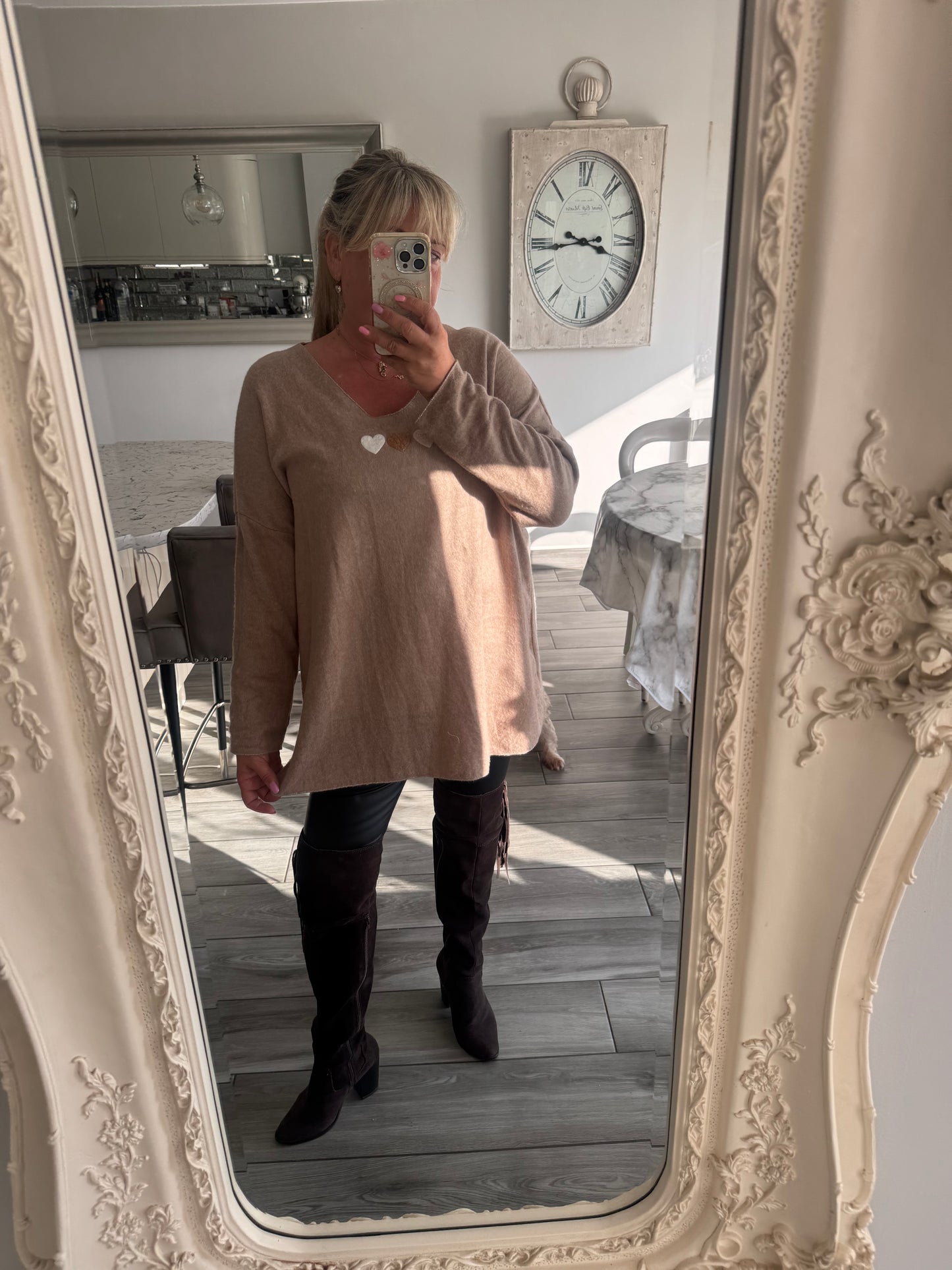 Paula oversize super soft top/lightweight jumper with 3 hearts design