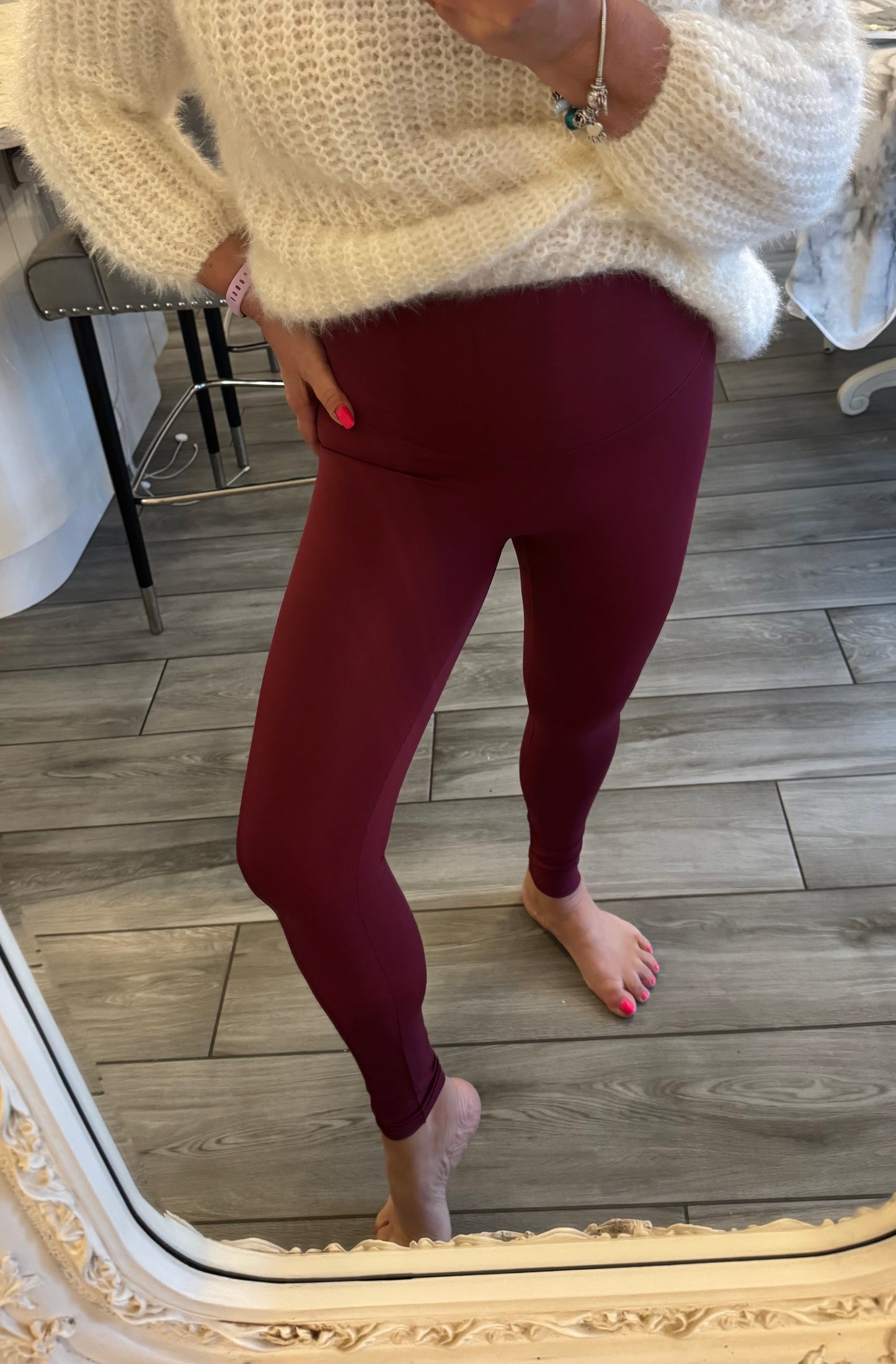 Beth burgundy energy leggings
