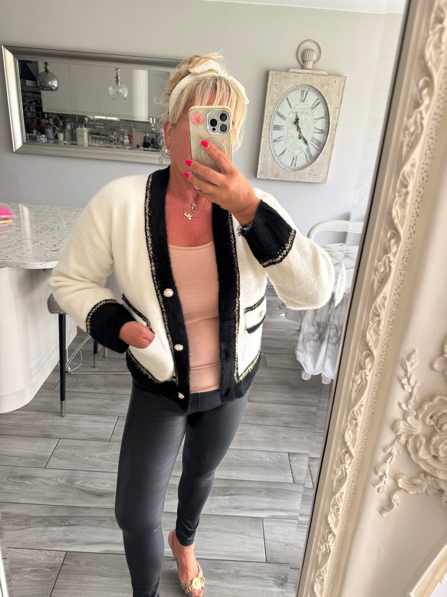 Holly chanelesque style cardi/jacket