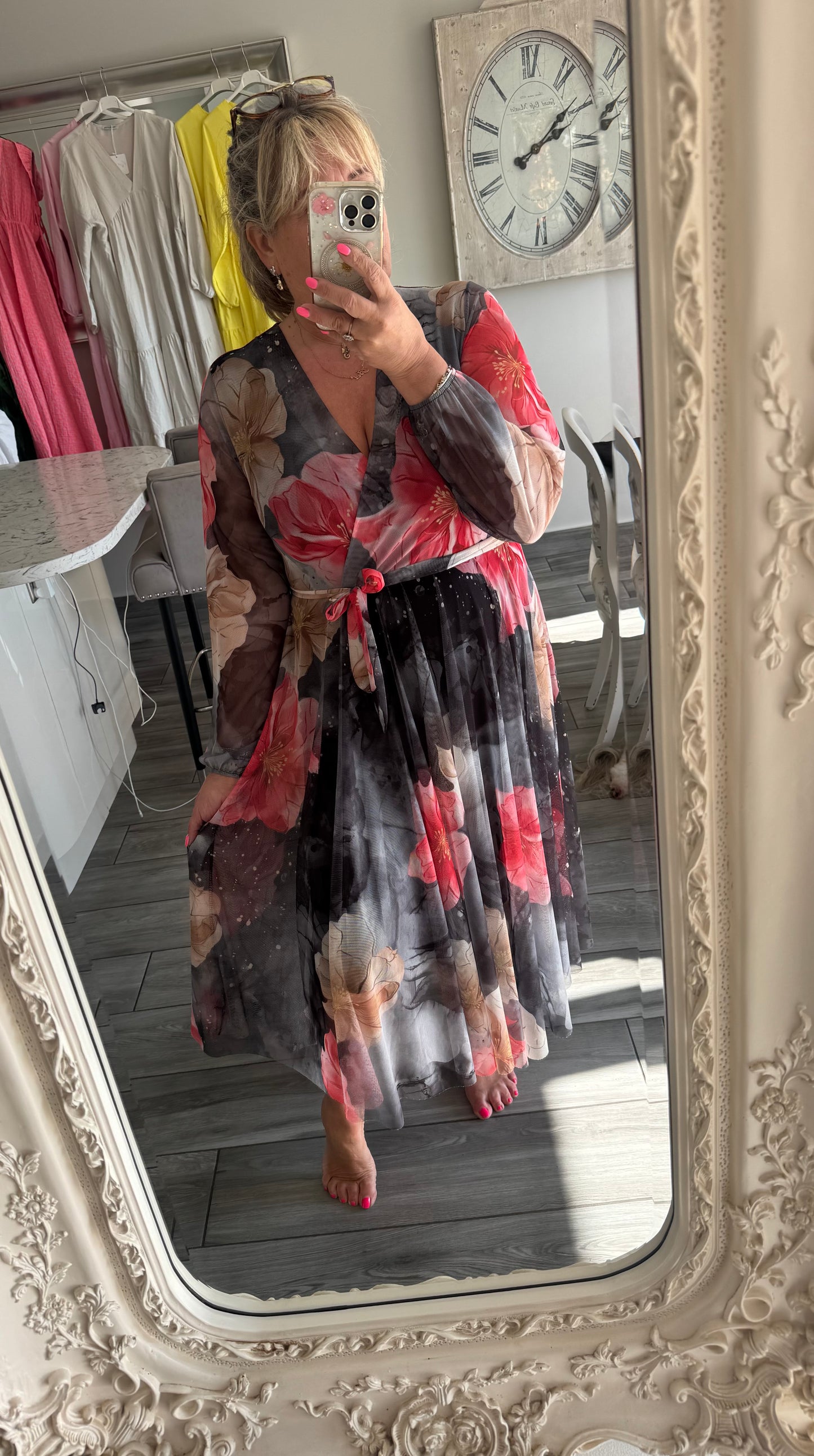 Liv elegant stylish dress