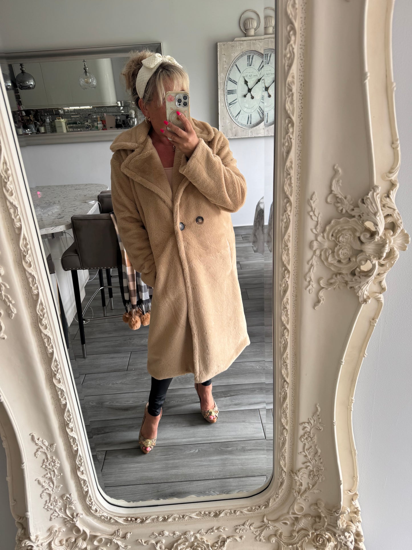 Ava super soft relaxed fit faux fur coat