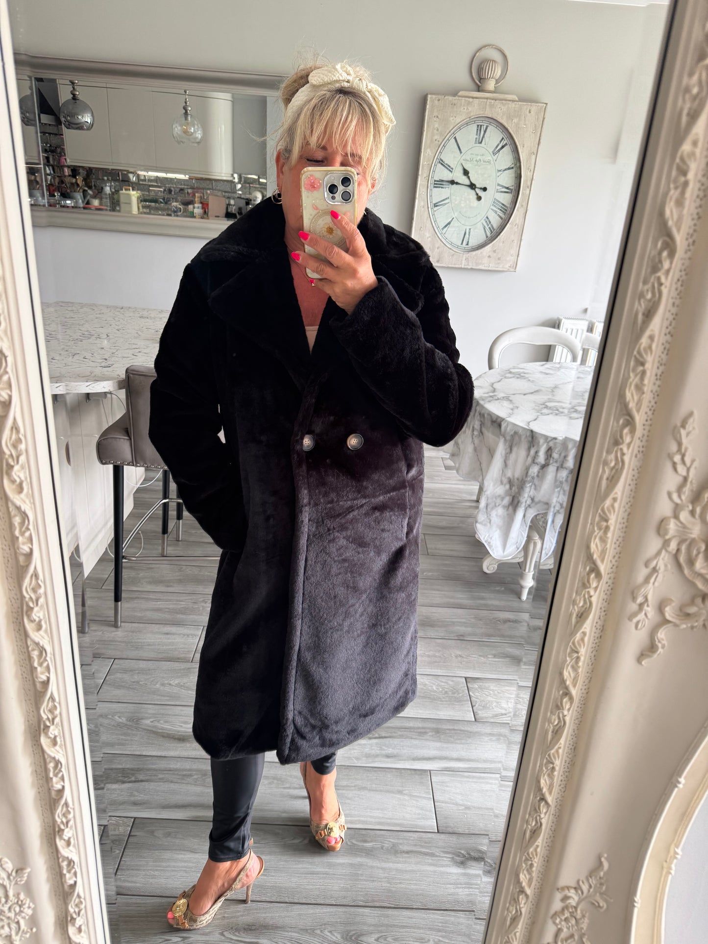 Ava super soft relaxed fit faux fur coat