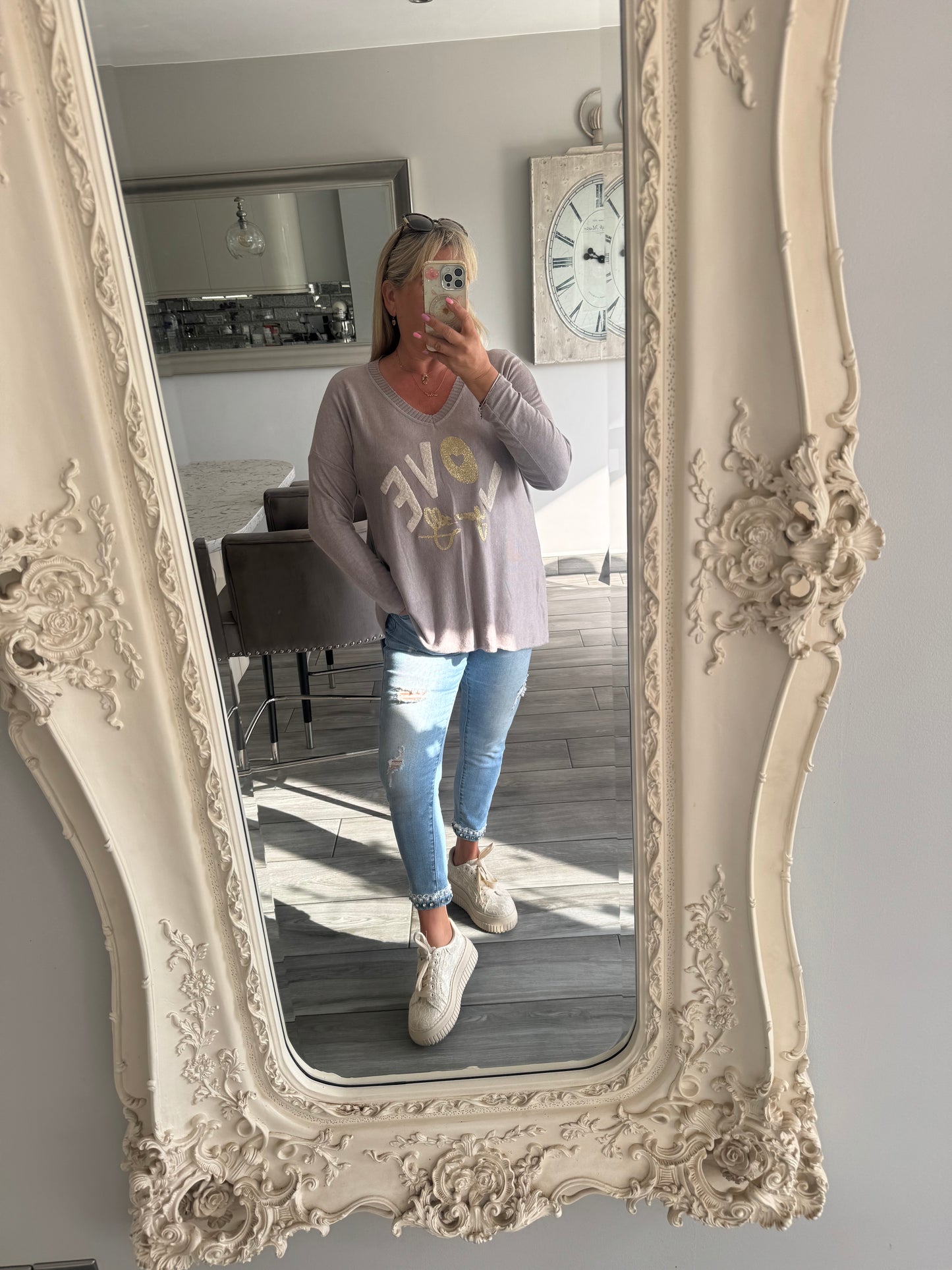 Sharon super soft lightweight jumper/top with slogan love yourself