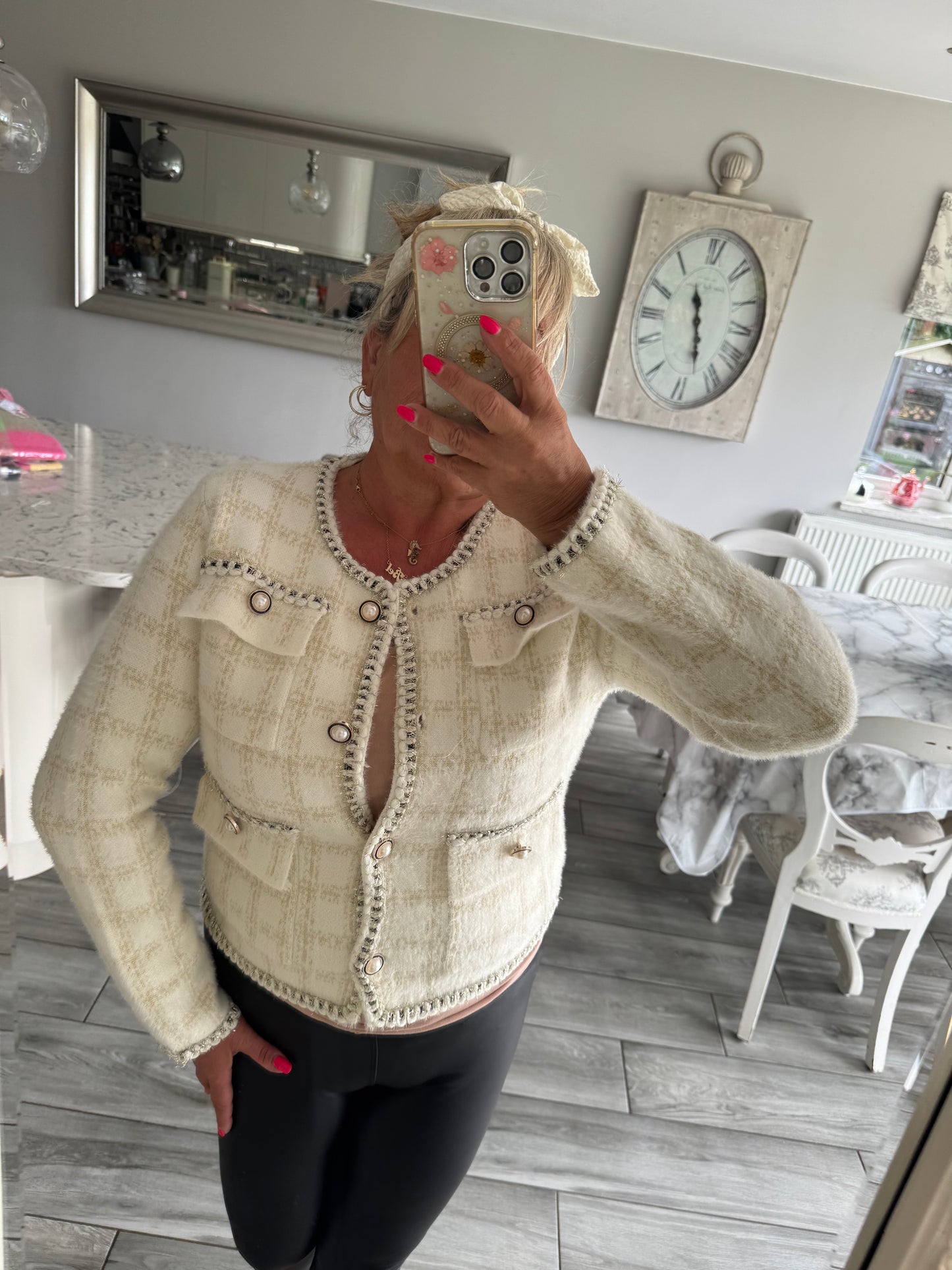 Anna short chanelesque style cardi/jacket
