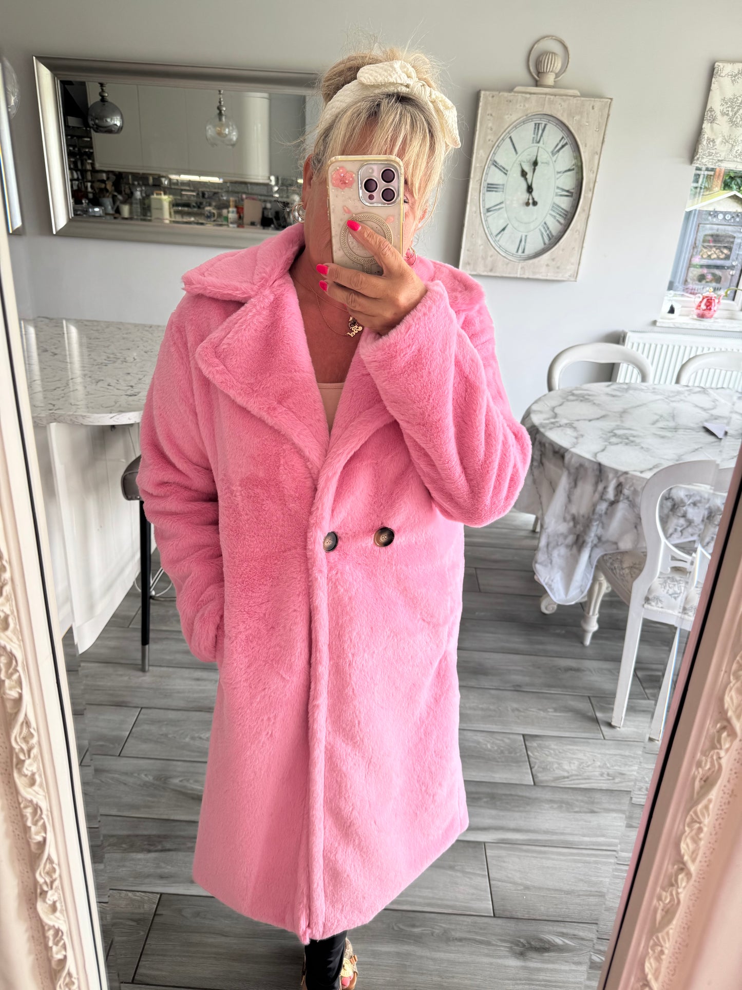 Ava super soft relaxed fit faux fur coat