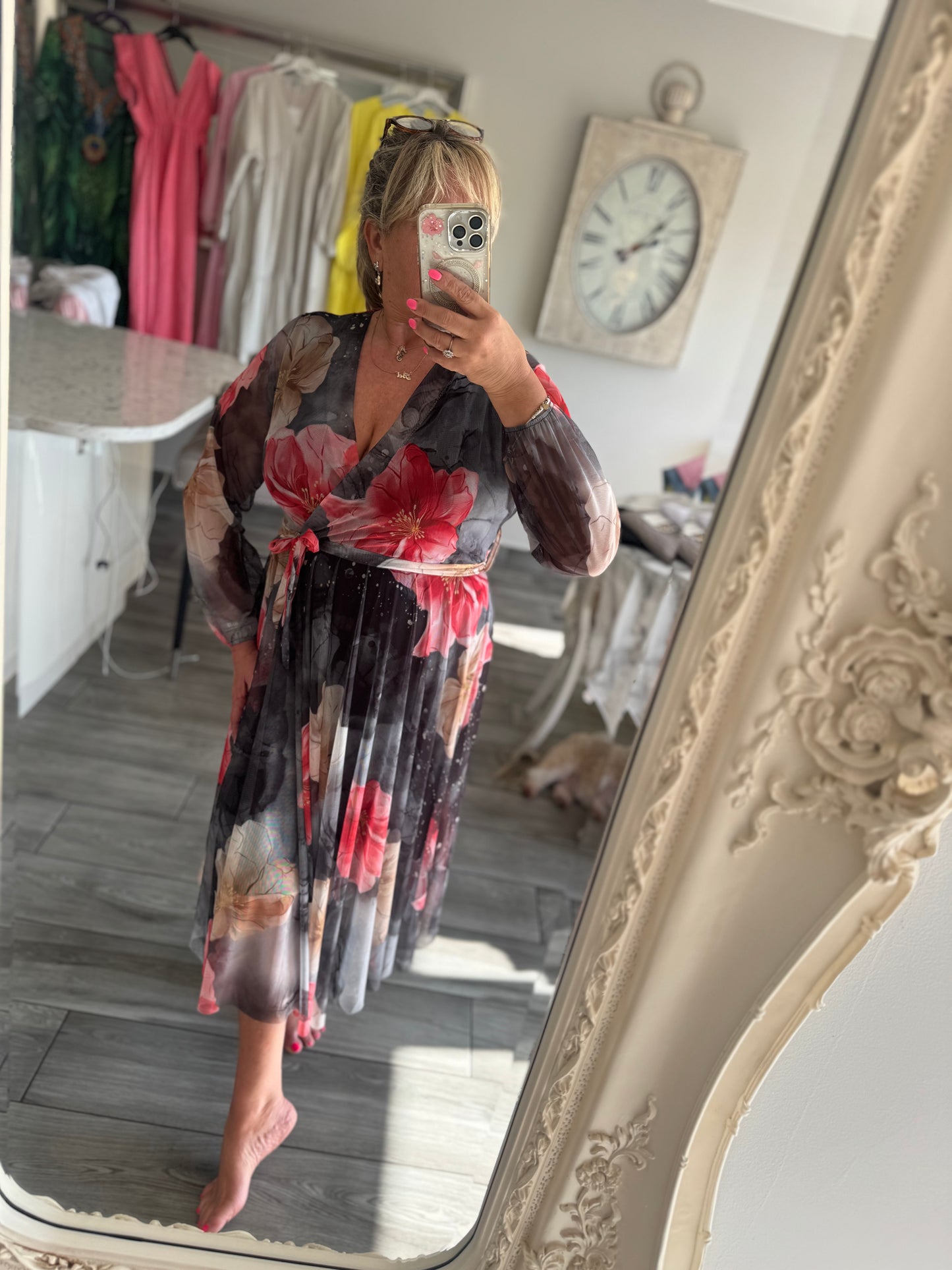 Liv elegant stylish dress