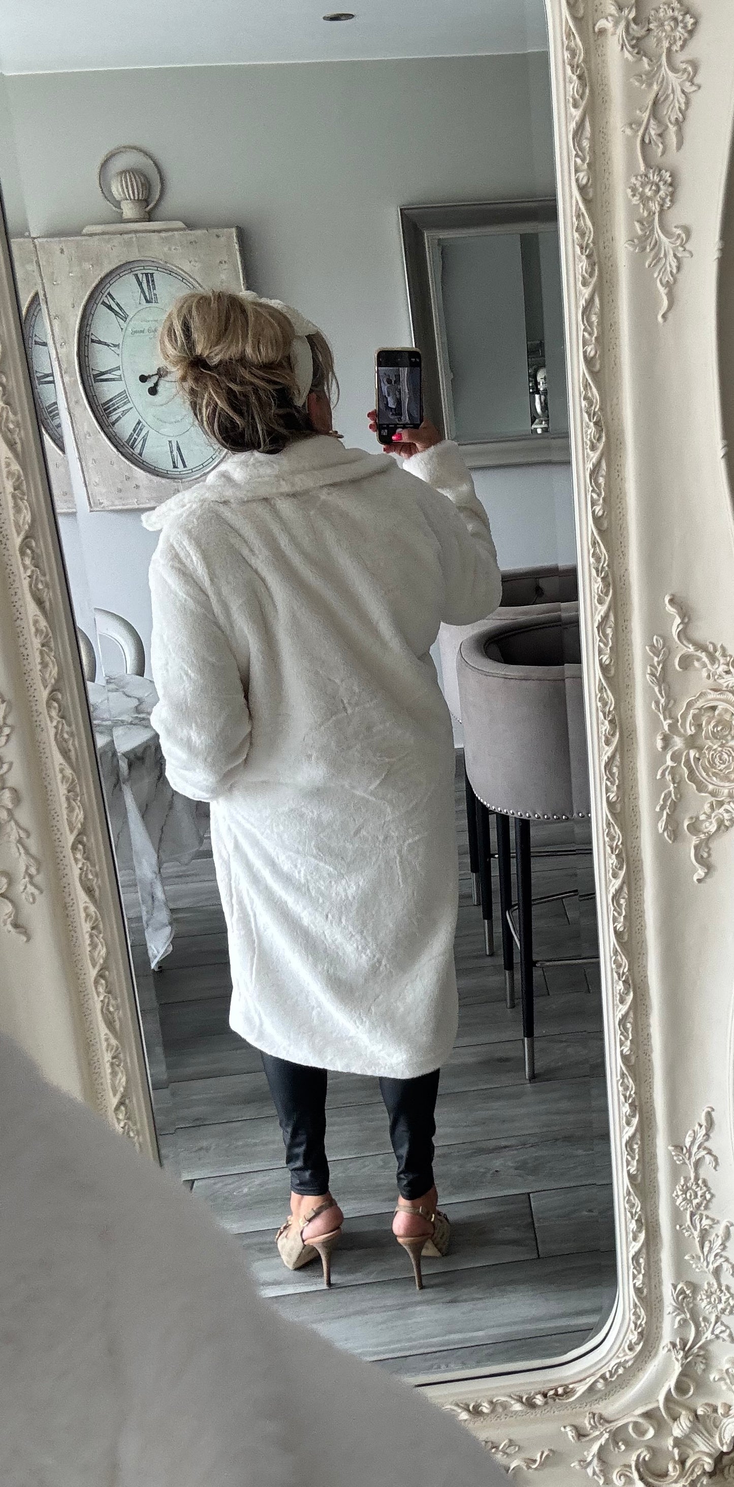 Ava super soft relaxed fit faux fur coat