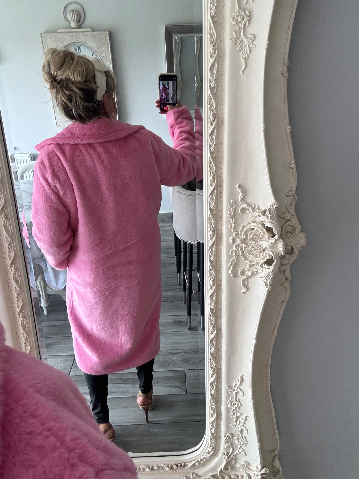 Ava super soft relaxed fit faux fur coat
