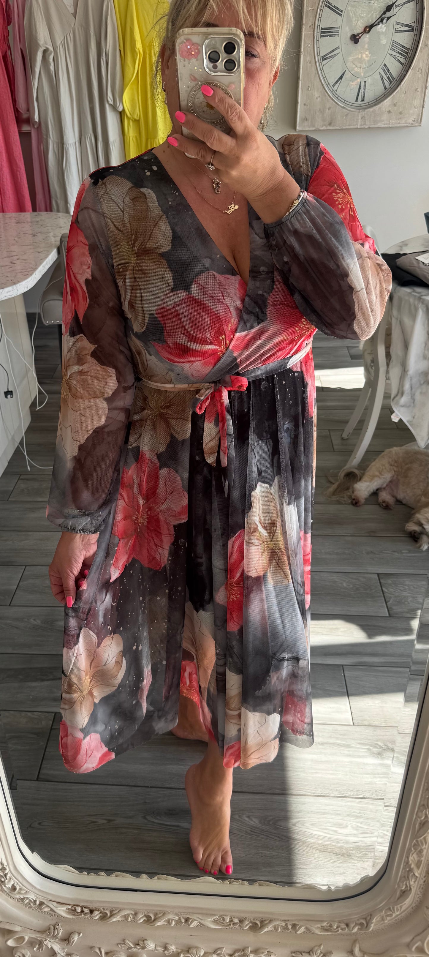 Liv elegant stylish dress