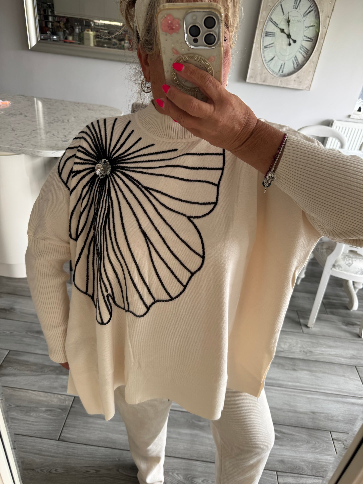 Ella jumper with stunning design