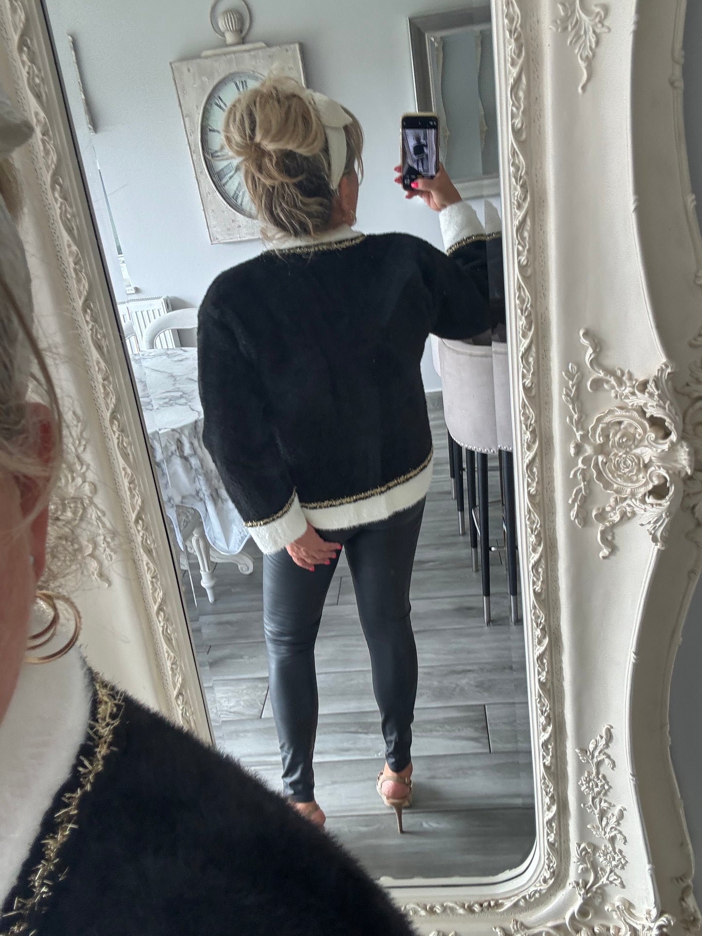 Holly chanelesque style cardi/jacket