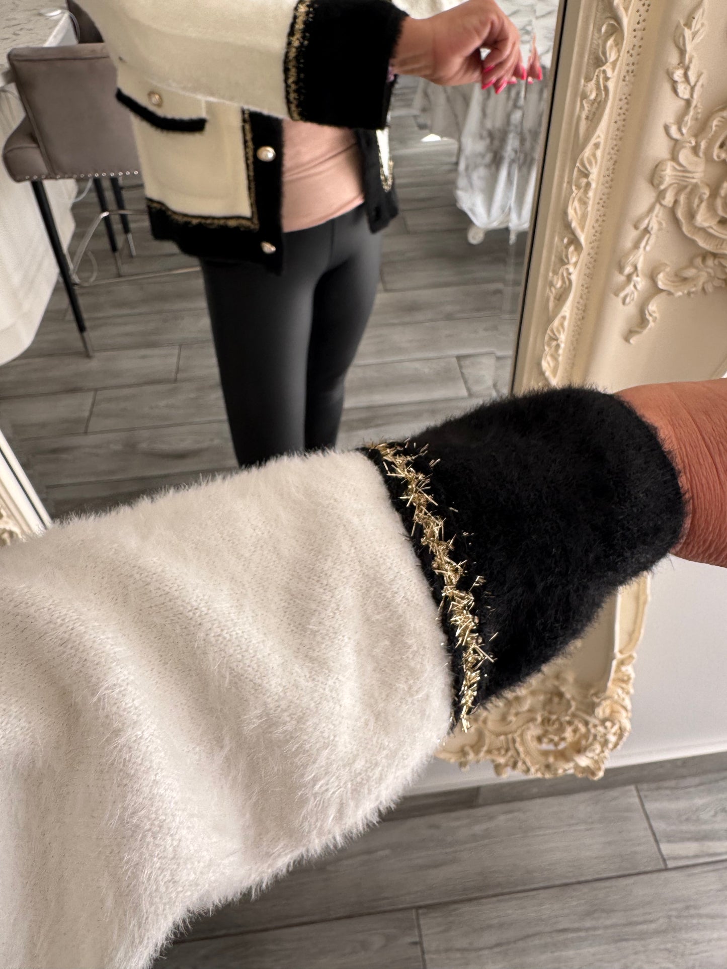 Holly chanelesque style cardi/jacket