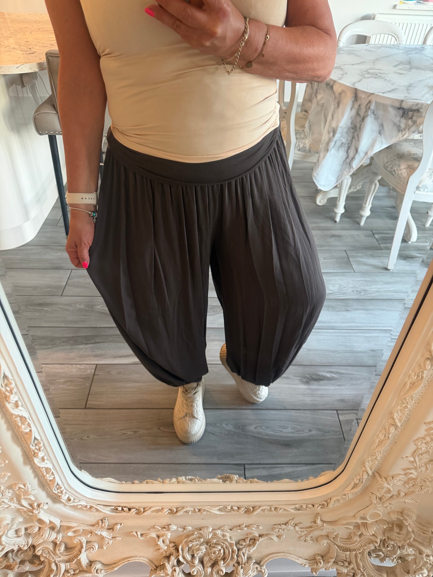 Patty harem lightweight trousers