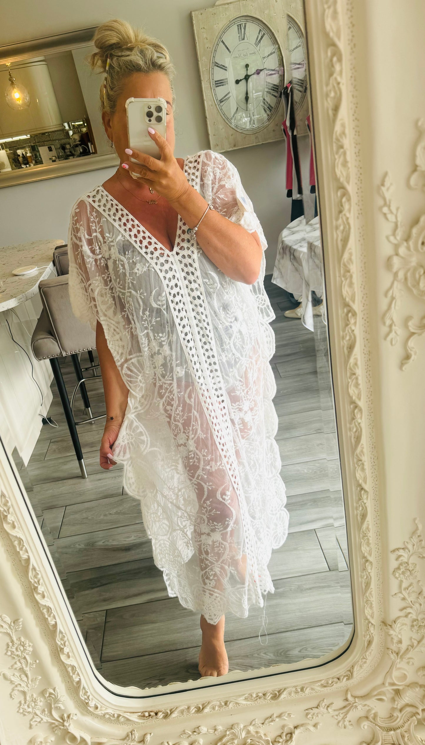 Miami lace kaftan