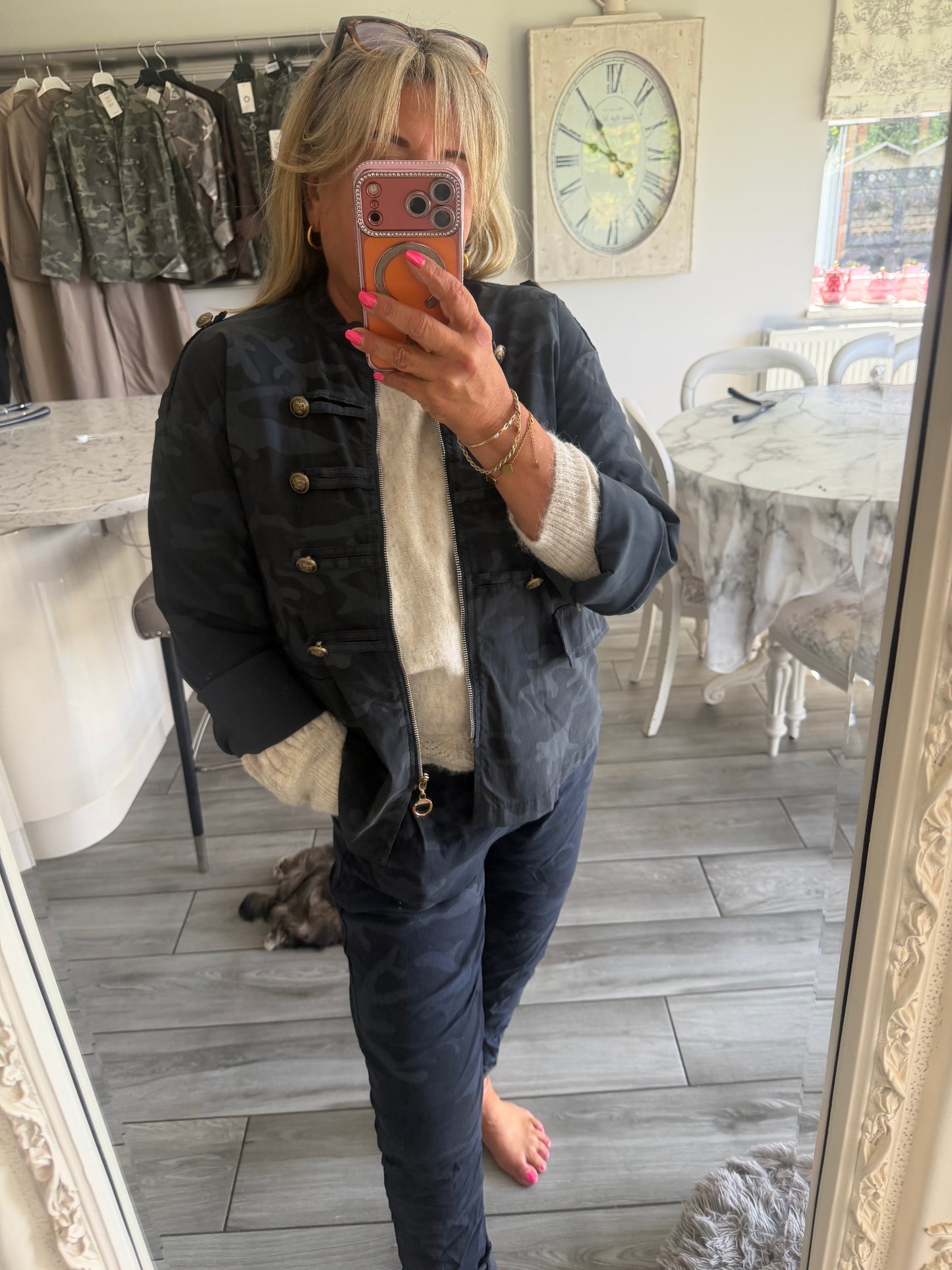 Saskia camo magic trousers