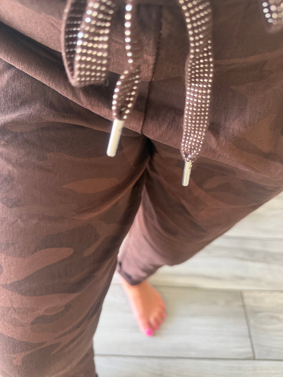 Saskia camo magic trousers