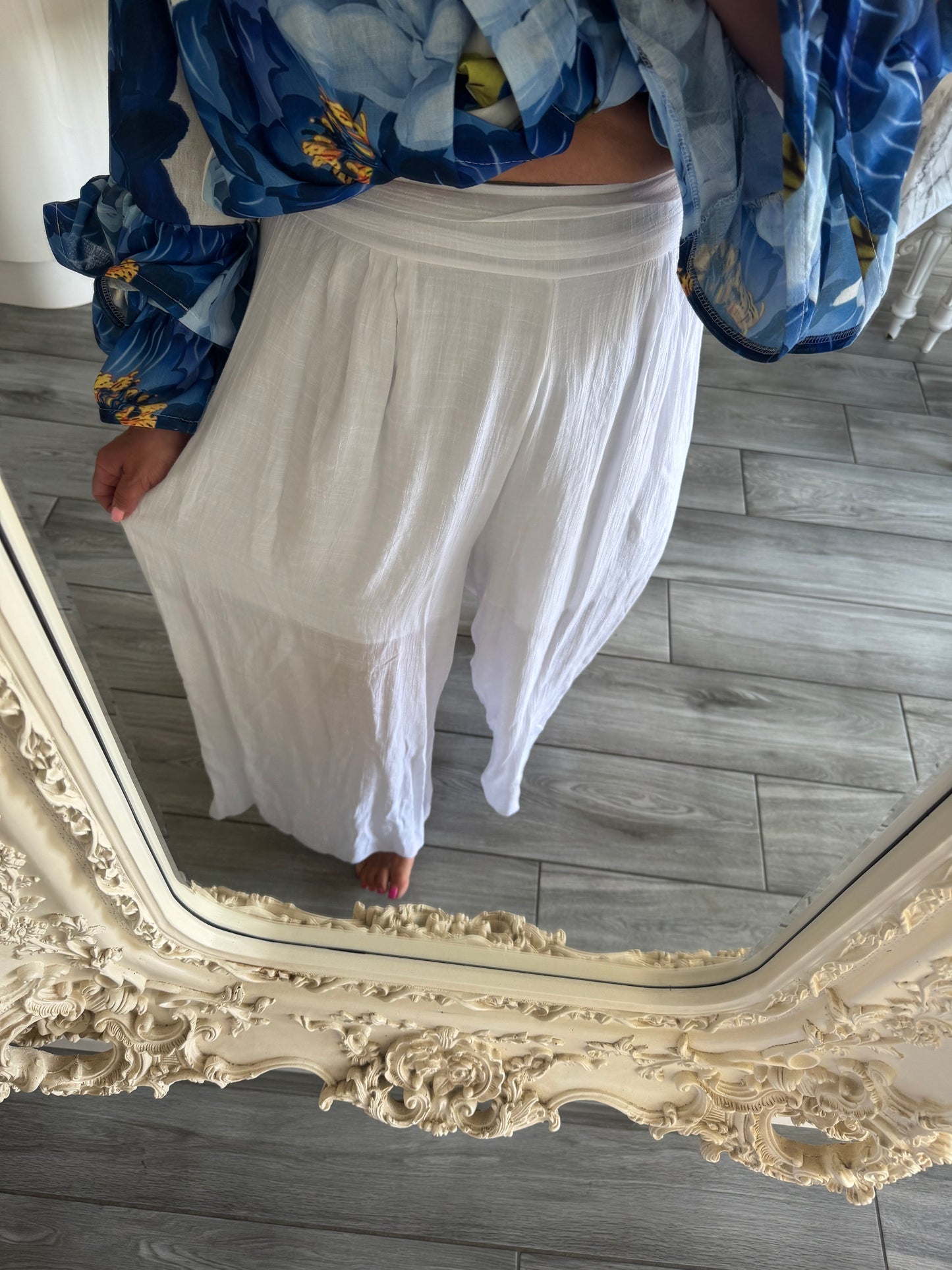 Sydney wide leg floaty Elasticated wide waistband trousers