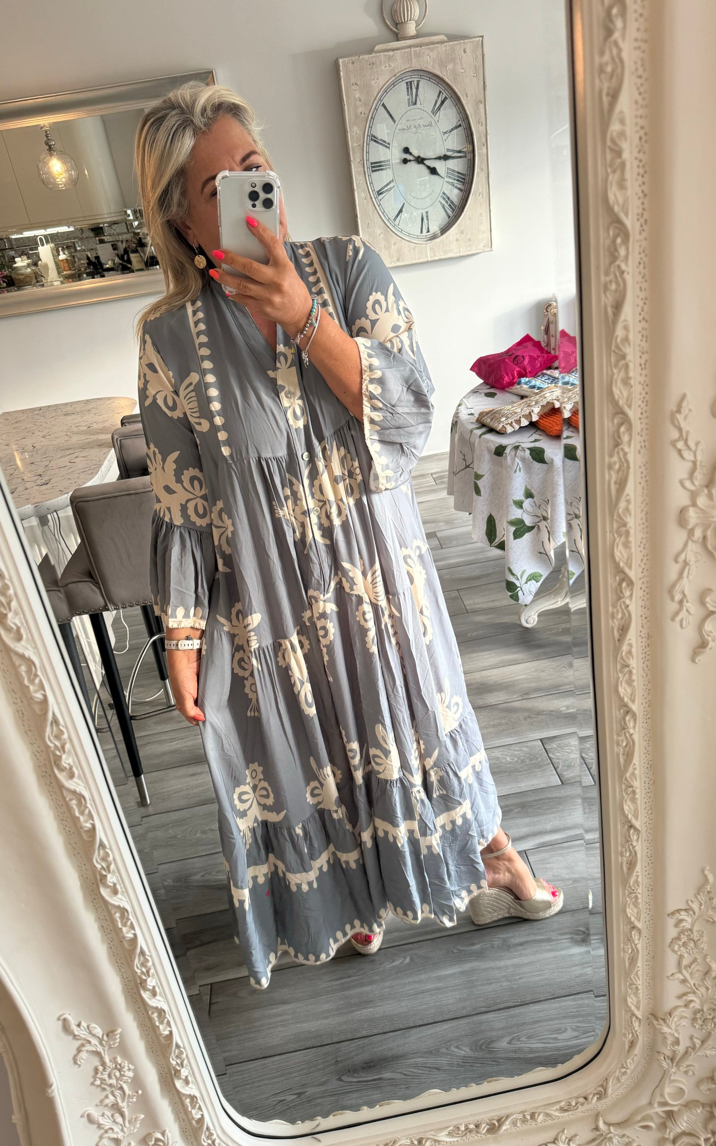 Maggie maxi dress