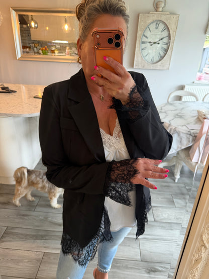 Kim blazer with lace trim