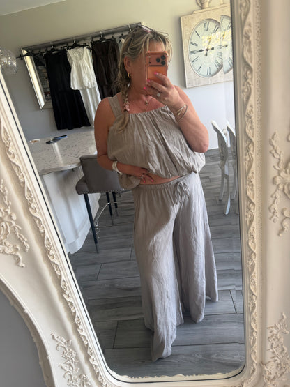 Sydney wide leg 2 piece set bubble vest top