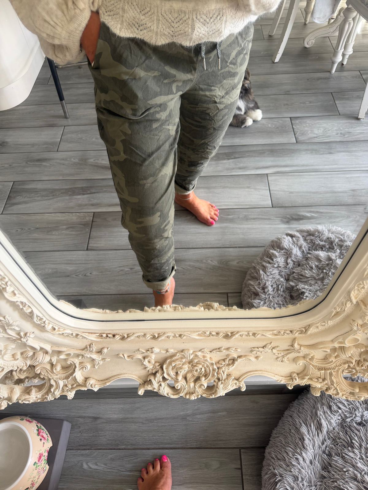 Saskia camo magic trousers