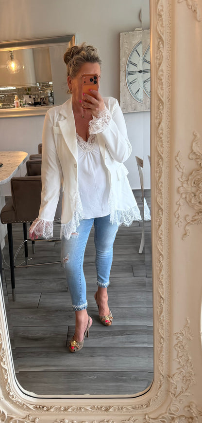 Kim blazer with lace trim