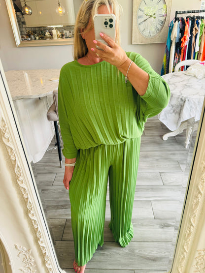 Willow Pleated Wide Leg Trouser Set