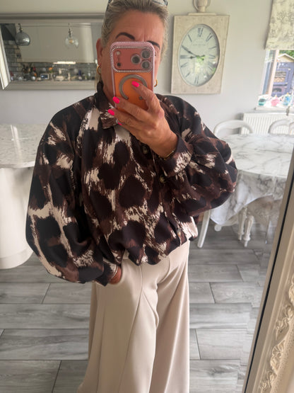 Cherrelle jacket or top leopard print