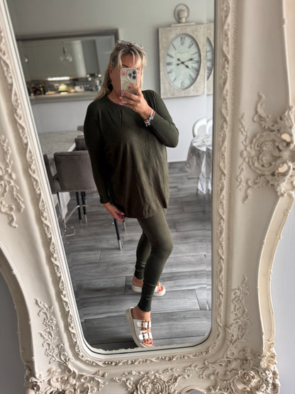 Kayla plain lounge set