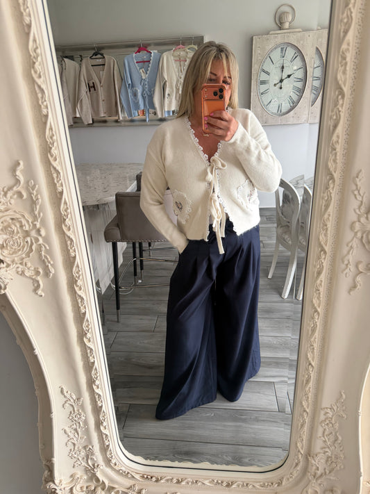 Tilly cardigan with ties and lace detail trim