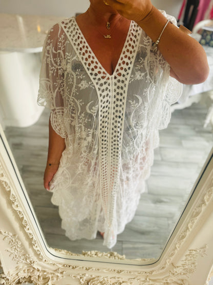 Miami lace kaftan