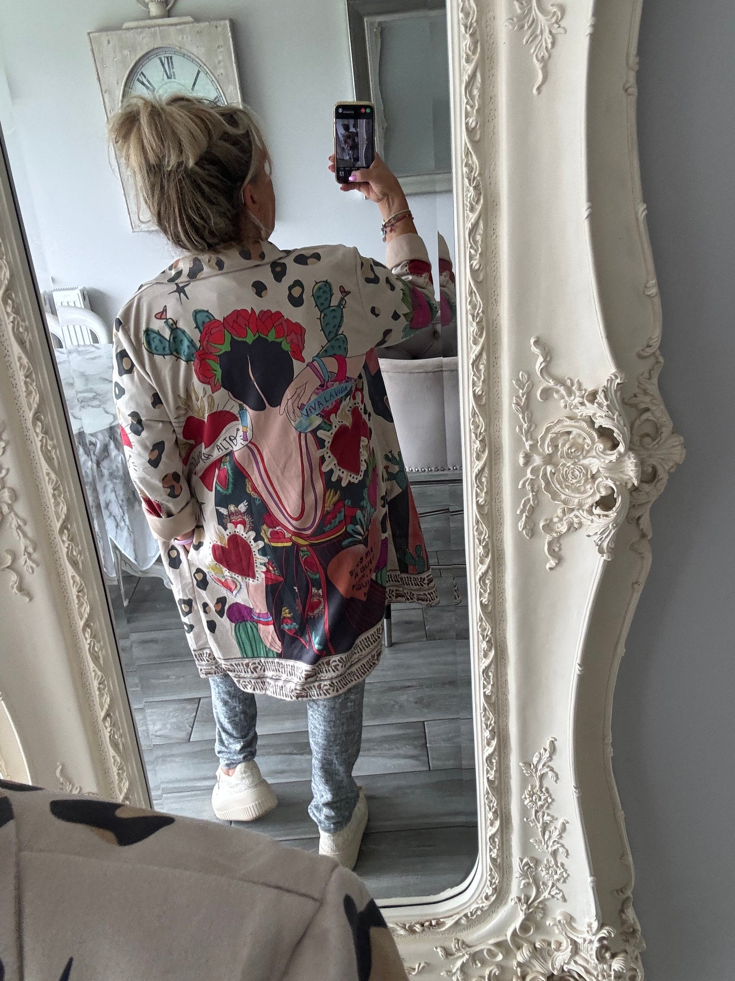Frida stunning jacket with pockets