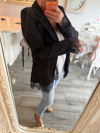 Kim blazer with lace trim