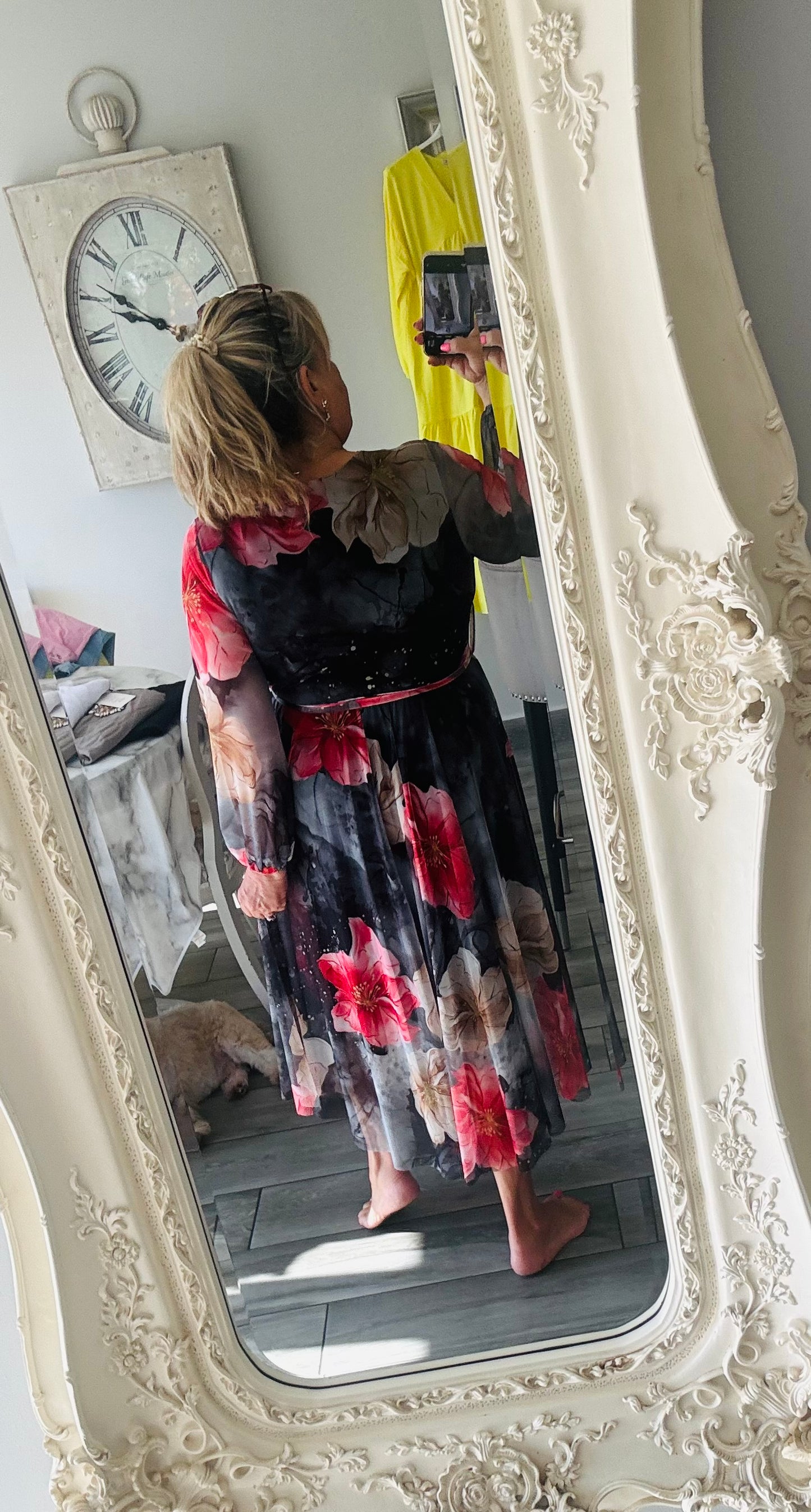 Liv elegant stylish dress