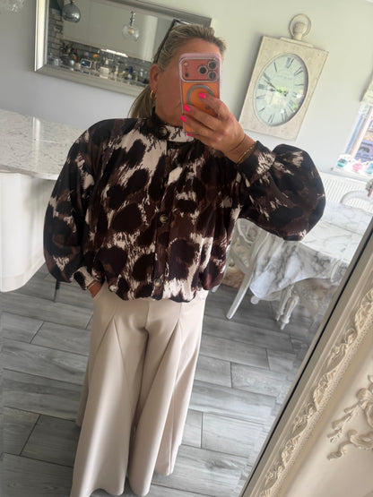 Cherrelle jacket or top leopard print