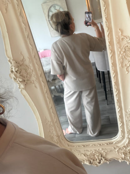 Betsy 2 piece comfy set with H buckle detail