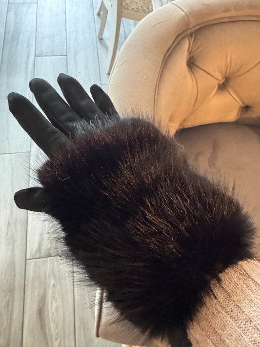 Francine suedette and faux fur gloves