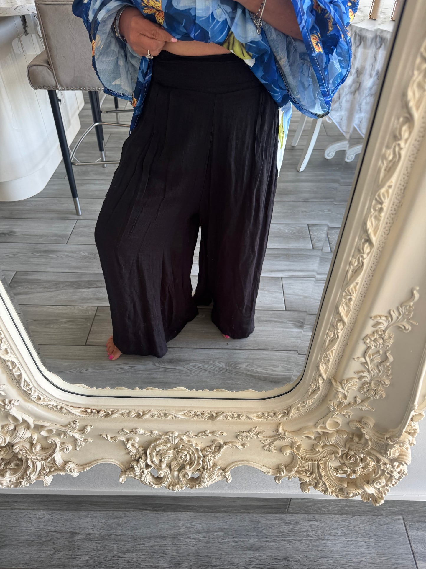 Sydney wide leg floaty Elasticated wide waistband trousers