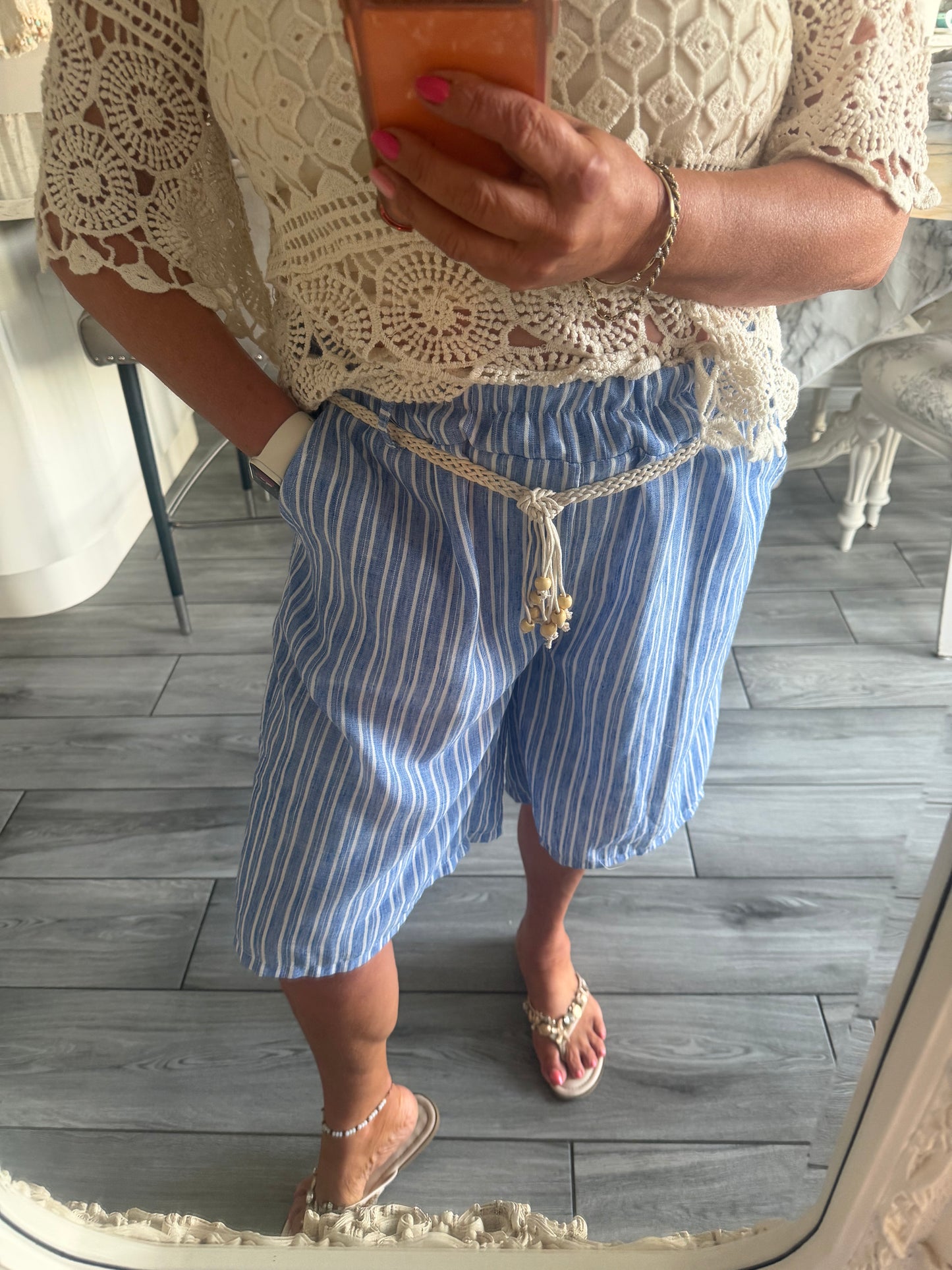 Patty long stripe shorts with loose belt