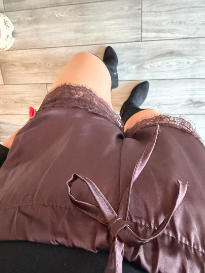 Faye satin lace shorts