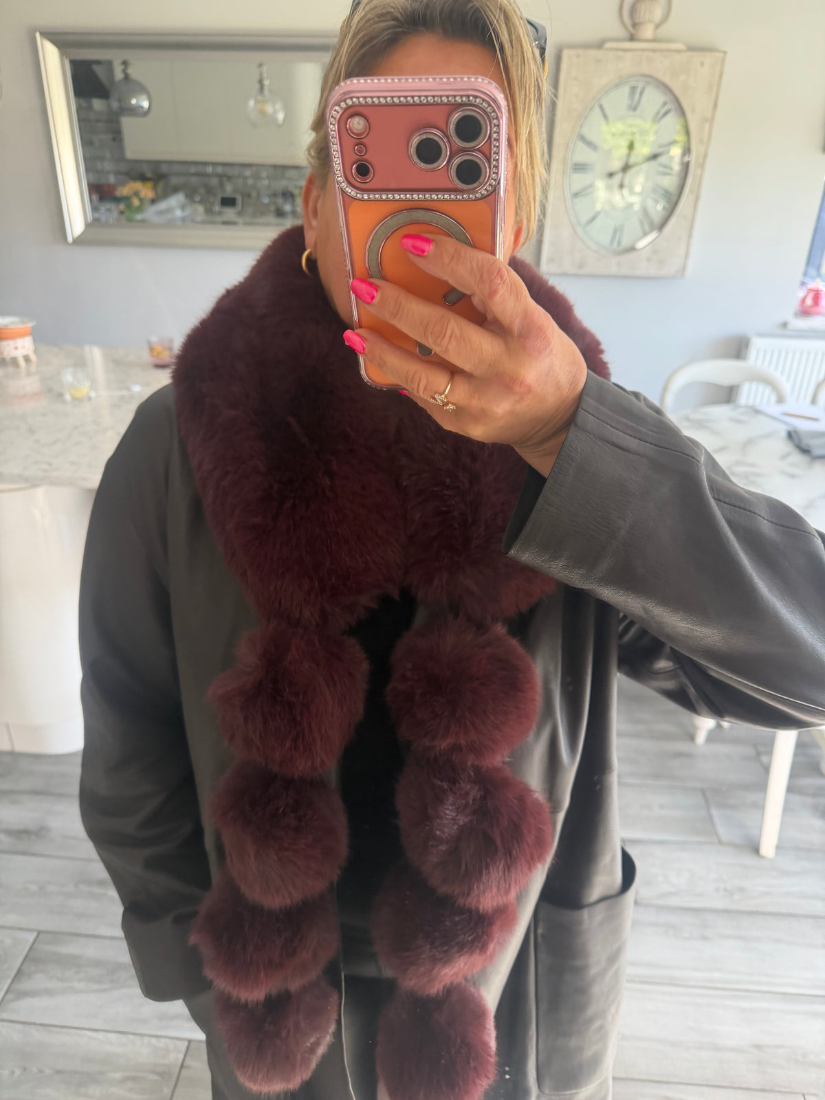 Sherry luxury stole scarf by Alex Max