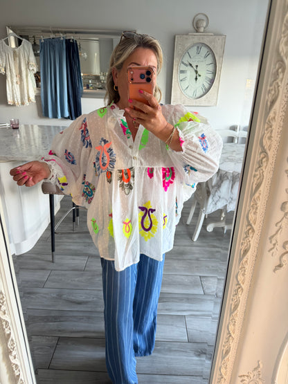 Paris blouse floaty balloon style sleeves