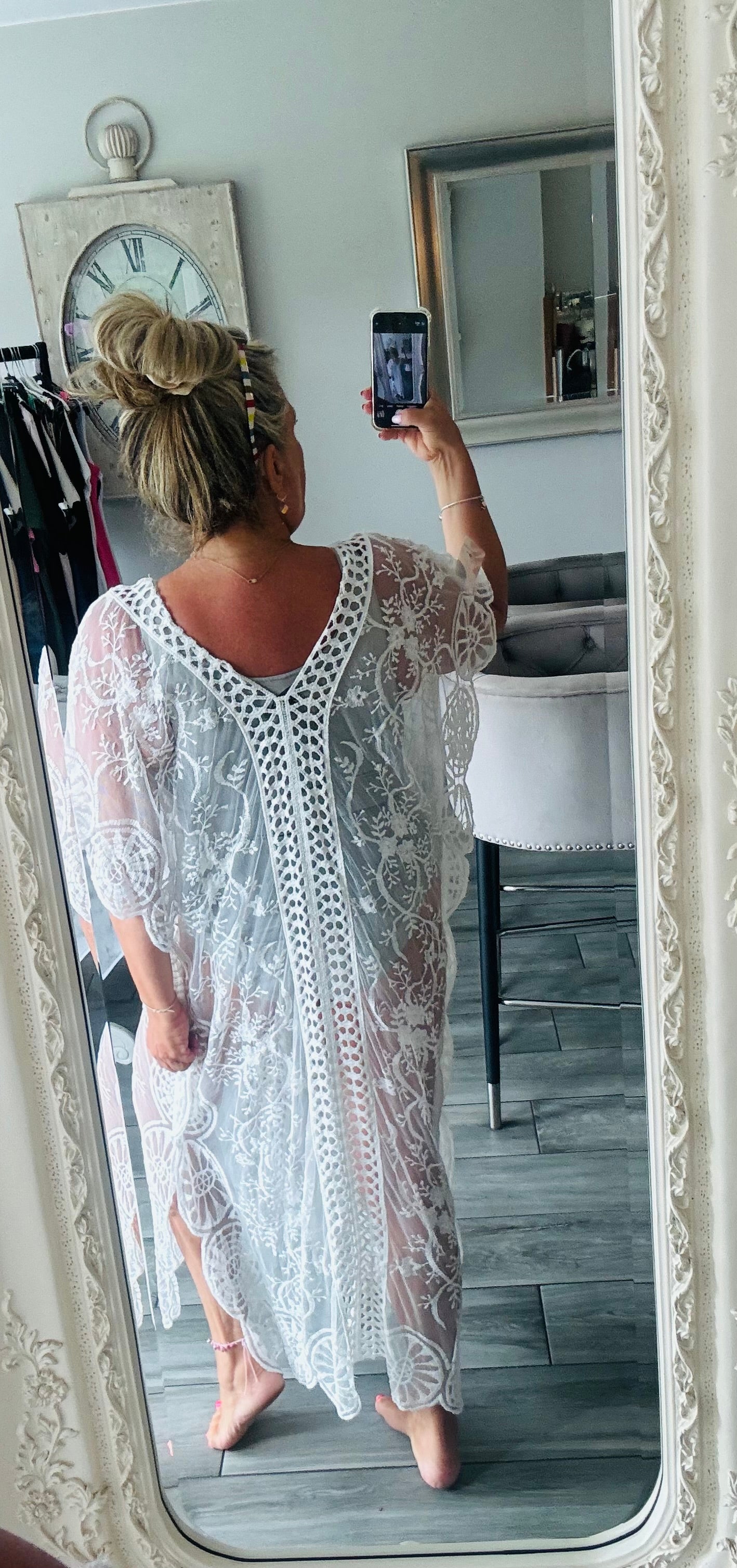 Miami lace kaftan