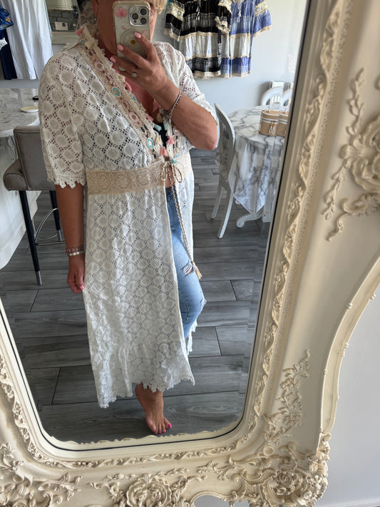 Tequila kimono kaftan versatile in lace