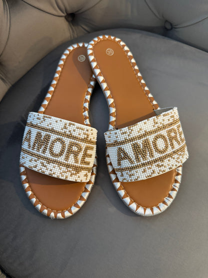 Martina Beaded Sliders Logo Amore