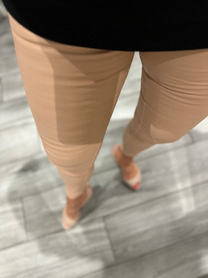 You & Me Leggings In Nude