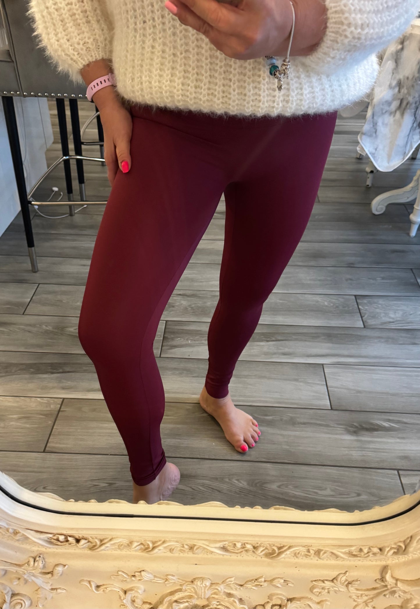 Beth burgundy energy leggings