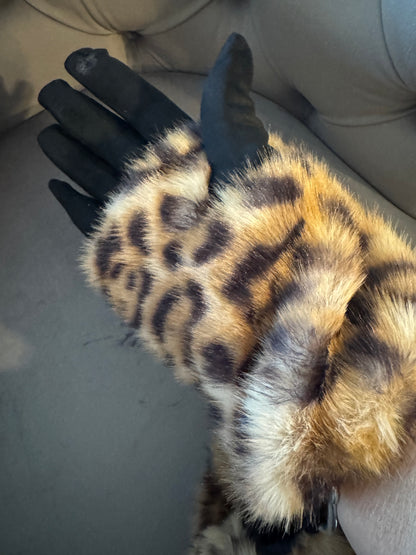 Angelina faux fur & suedette gloves leopard print