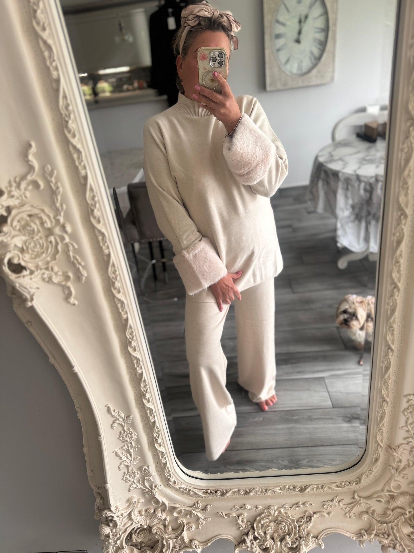 Bel faux fur cuff stunning quality 2 piece set by Letitia Mem